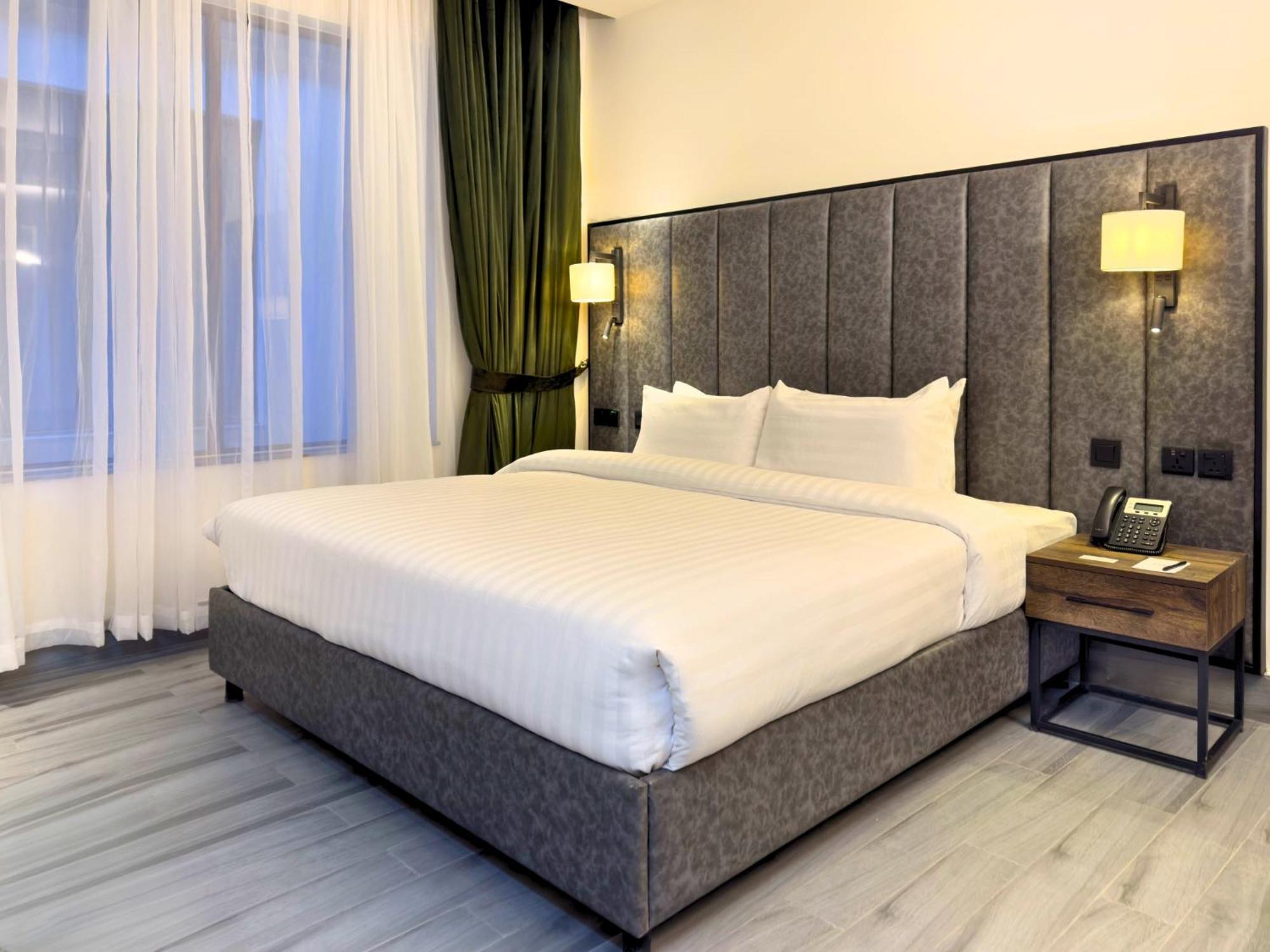 Hotel One Vogue Mall 35 راوالبيندي المظهر الخارجي الصورة