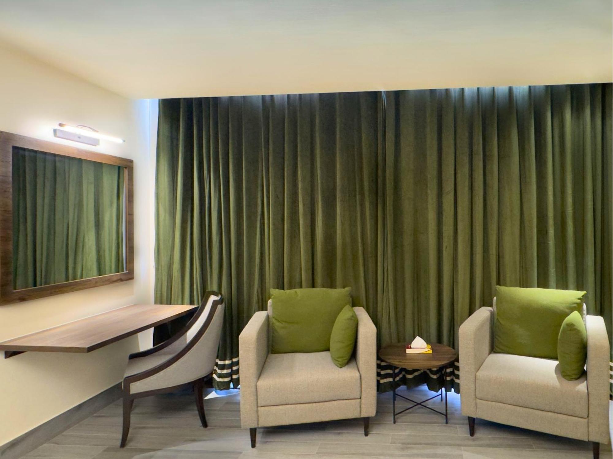 Hotel One Vogue Mall 35 راوالبيندي المظهر الخارجي الصورة