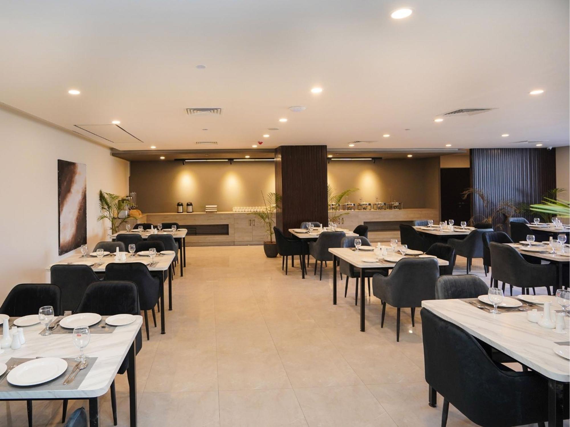 Hotel One Vogue Mall 35 راوالبيندي المظهر الخارجي الصورة
